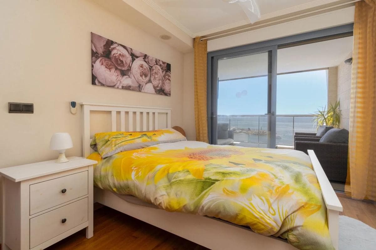 Sale of apartment in Zona de Mascarat, Altea
photo 4