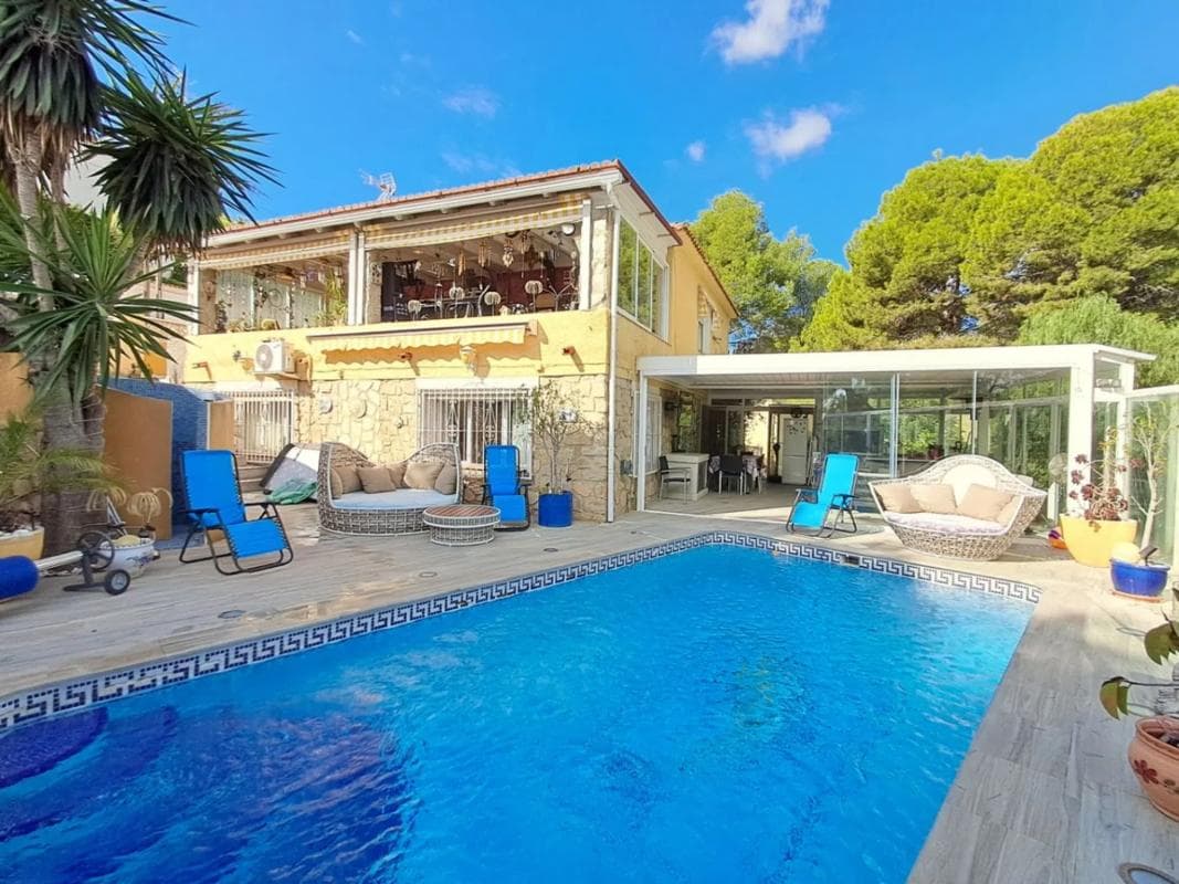Sale of independent chalet in Montebello - Nou Espai, La Nucia
photo 5