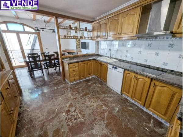 Chalet adosado en venta en Sax , Sax photo 1