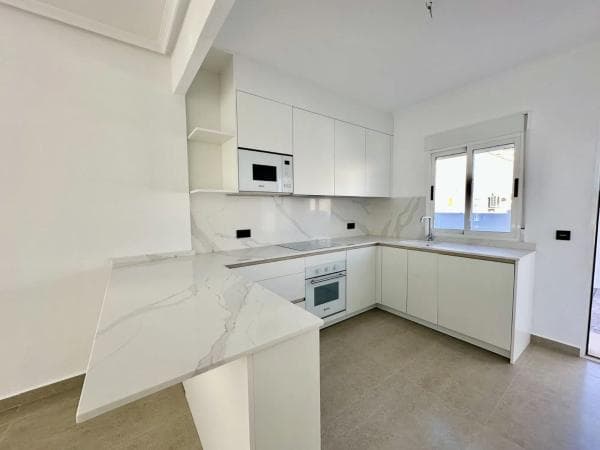 Chalet independiente en venta en Algorfa, Algorfa
thumbnail 1