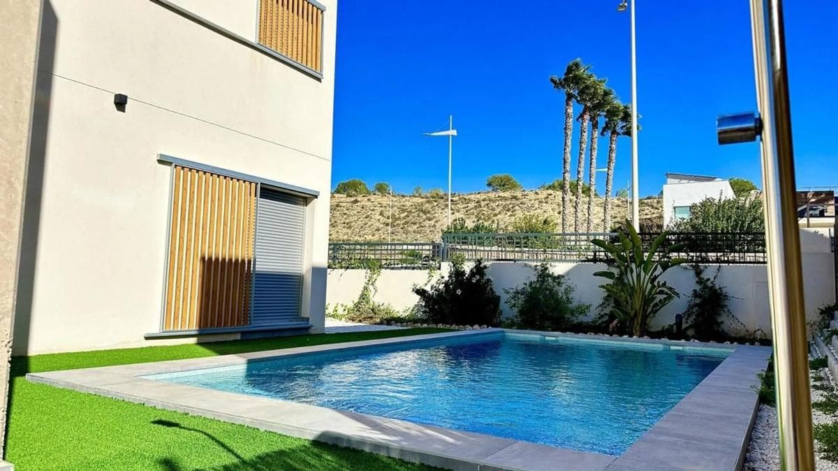 Sale of independent chalet in Algorfa, Algorfa
photo 4