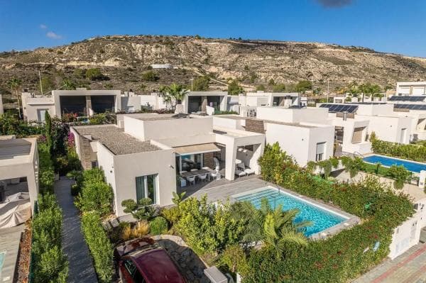 Chalet independiente en venta en Algorfa, Algorfa
thumbnail 1