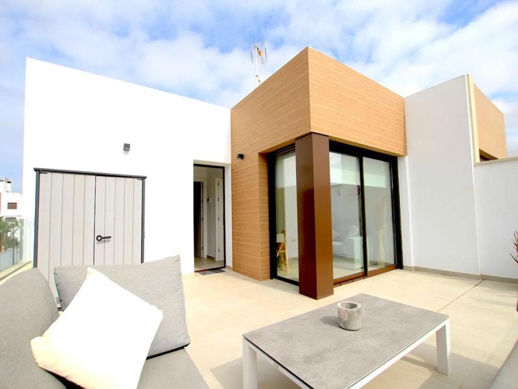 Venta de chalet adosado en Calle San Miguel , Algorfa photo 4