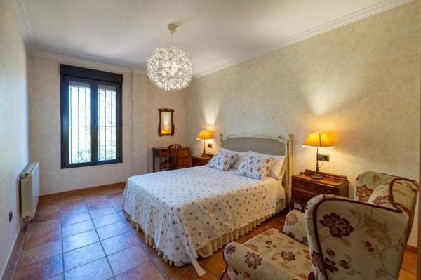 Chalet independiente en venta en Calle Santa Bárbara, Catral
thumbnail 2