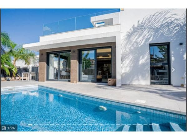 Chalet independiente en venta en Formentera del Segura, Formentera del Segura photo 1