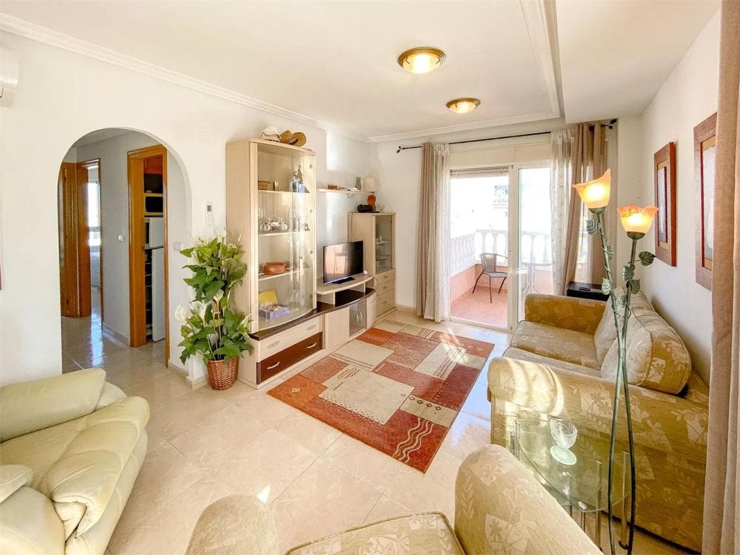 Venta de piso en Avenida del Puerto, Guardamar del Segura
photo 5
