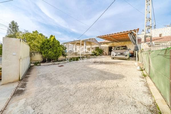 Independent chalet for sale in Los Montesinos, Los Montesinos
photo 1