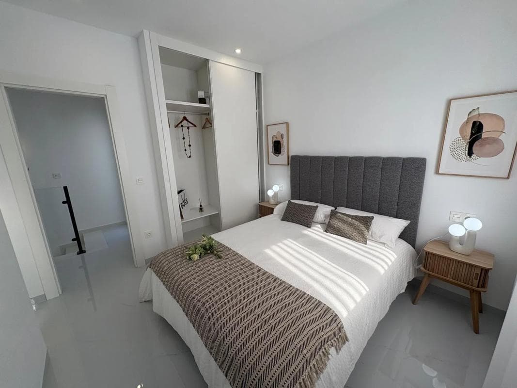 Venta de chalet independiente en Calle Melocotonero, Orihuela
photo 2