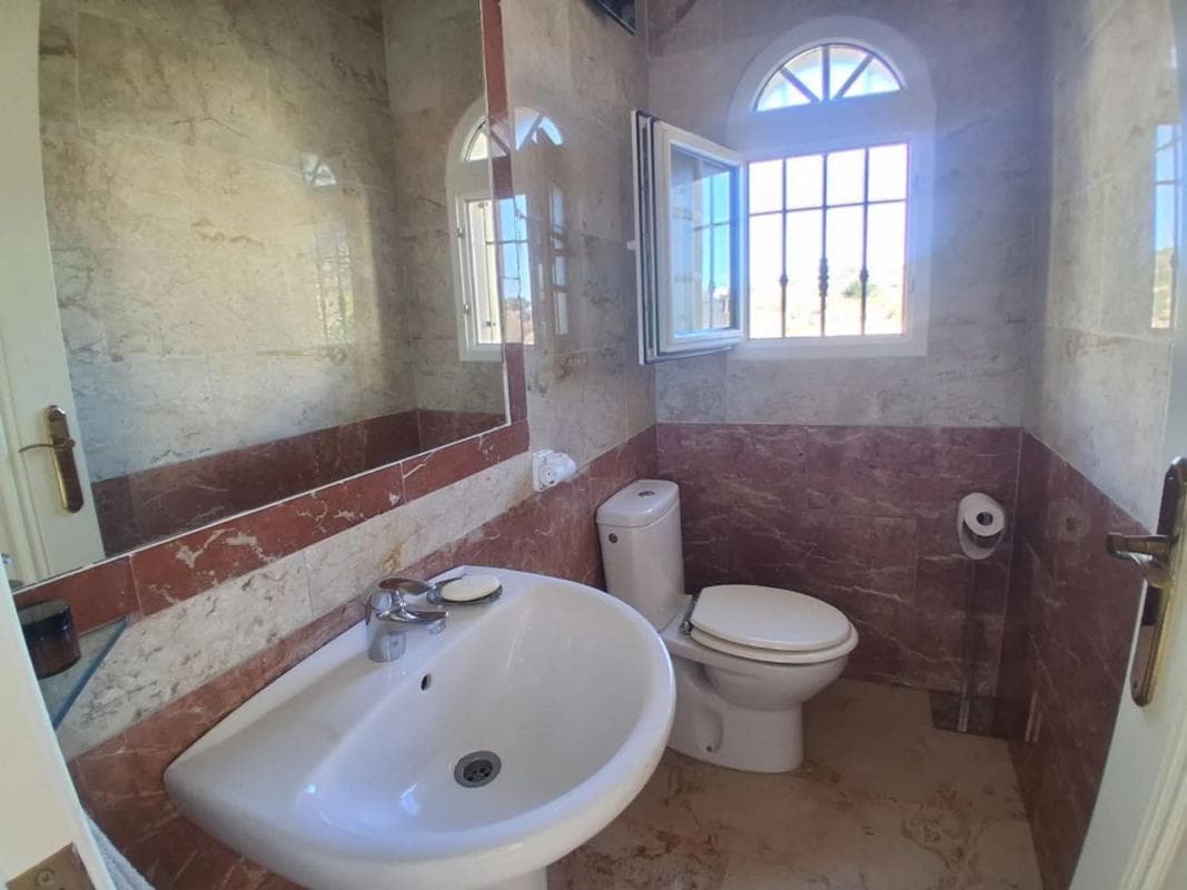 Venta de chalet independiente en Calle Oleza, Orihuela
photo 3