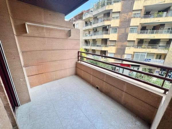 Piso en venta en Calle Obispo Rocamora, 10, Orihuela
thumbnail 1