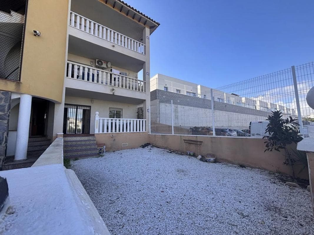 Venta de piso en Barrio Lomas de Cabo Roig-Los Dolses, Orihuela
photo 3