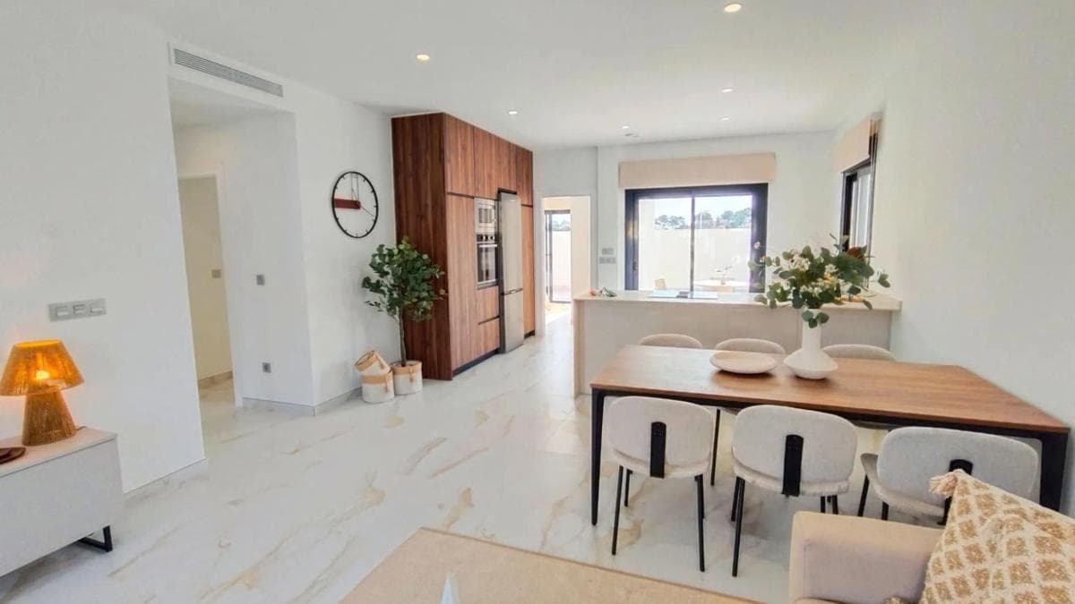 Venta de chalet independiente en Calle Esparto, Pilar de la Horadada
photo 2