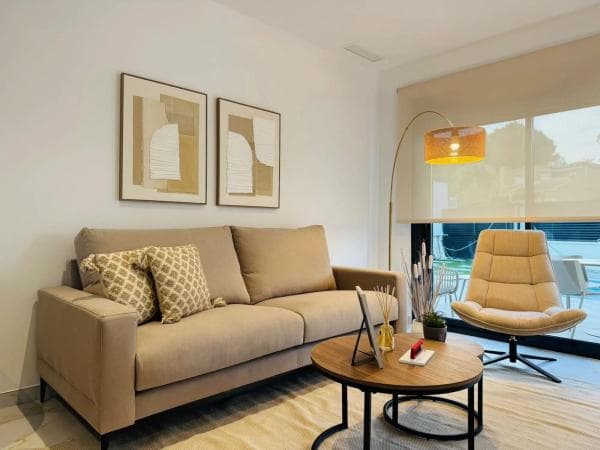 Chalet independiente en venta en Calle Lentisco, Pilar de la Horadada
photo 1