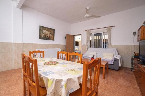 Apartment for sale in Calle Carabela, Pilar de la Horadada thumbnail 1