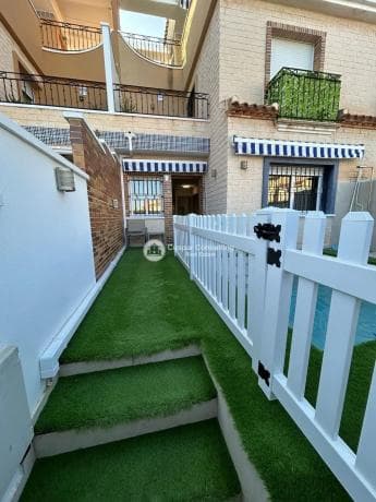 Chalet independiente en venta en El Mojón, Pilar de la Horadada
photo 1