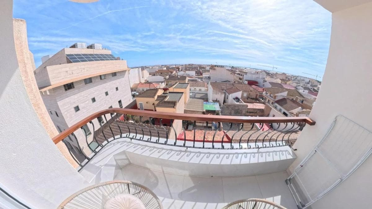 Venta de piso en Calle la Isla, Pilar de la Horadada
photo 4