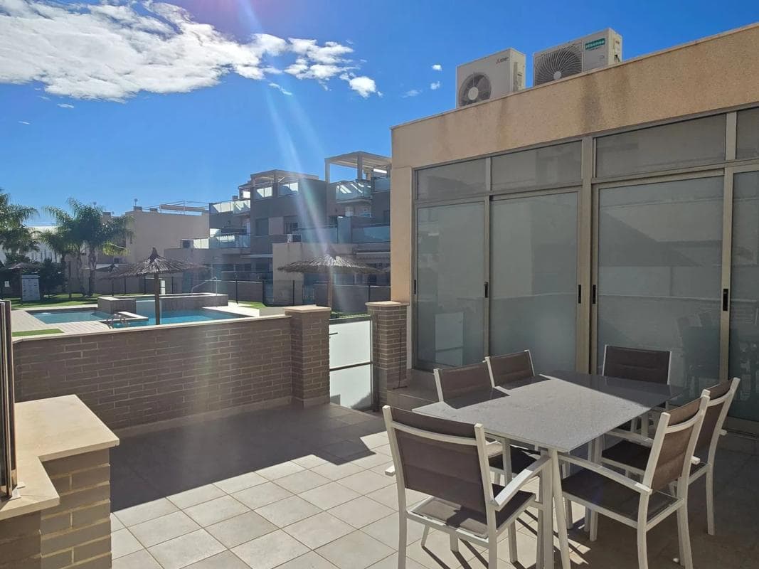Venta de chalet independiente en Calle Parque Antonio Gálvez, 76, Pilar de la Horadada
photo 5