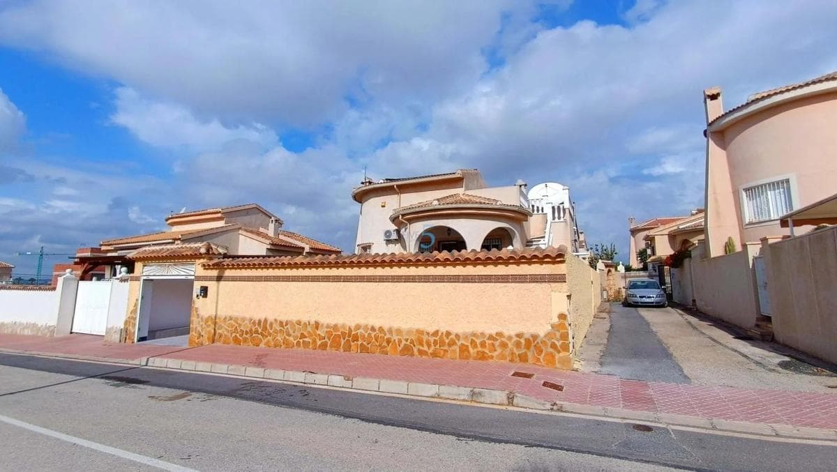 Venta de chalet independiente en Ciudad Quesada, Rojales
photo 5