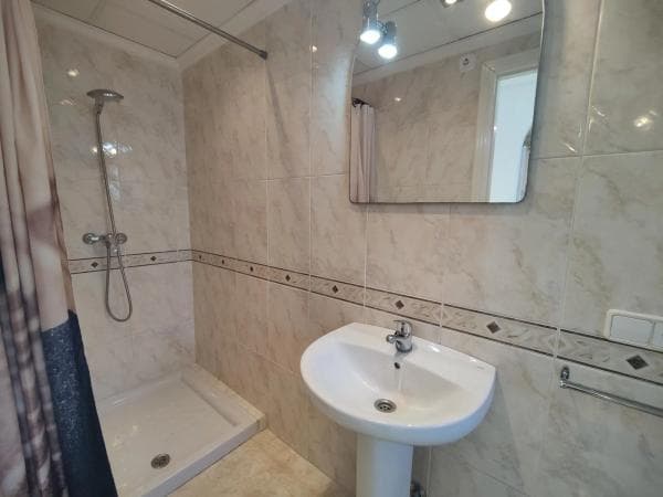 Chalet pareado en Av Malaga De thumbnail 1