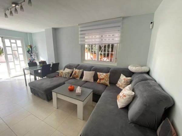 Chalet pareado en calle Tarragona photo 1