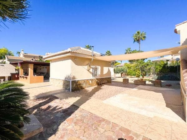 Chalet independiente en venta en Ciudad Quesada, Rojales
thumbnail 2