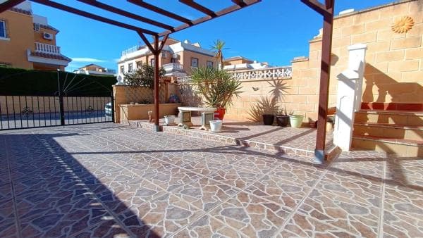 Piso en venta en Ciudad Quesada, Rojales
thumbnail 2