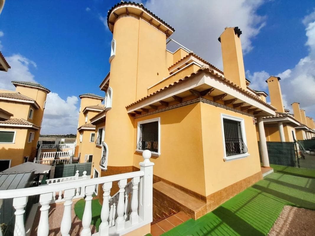 Venta de chalet independiente en Calle Vigo, Rojales
photo 5