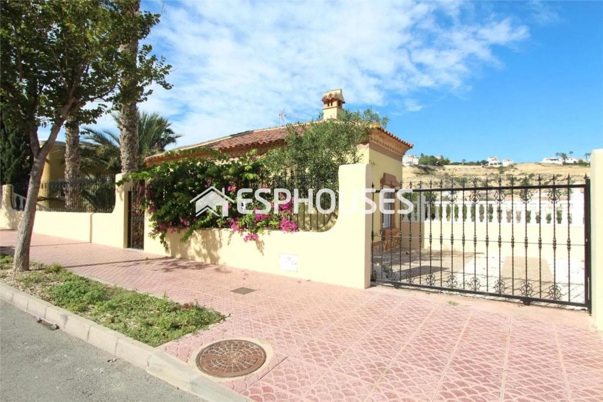 Продажа отдельного шале в Ciudad Quesada, Рохалес photo 3