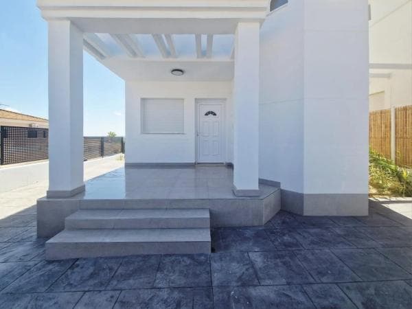 Chalet independiente en venta en San Fulgencio, San Fulgencio
thumbnail 2
