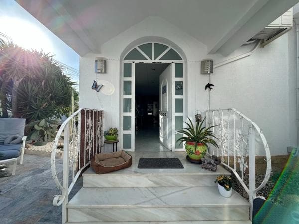 Chalet independiente en venta en San Fulgencio, San Fulgencio
thumbnail 1