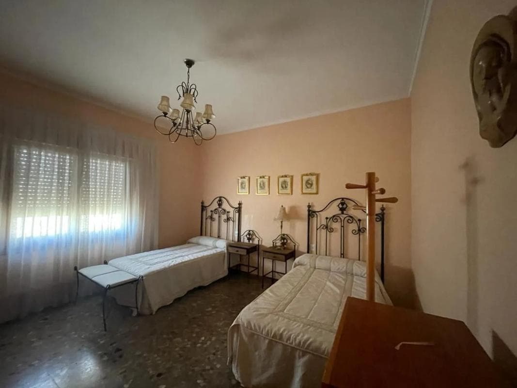 Venta de chalet adosado en AV ORIHUELA, 26 , San Isidro photo 4