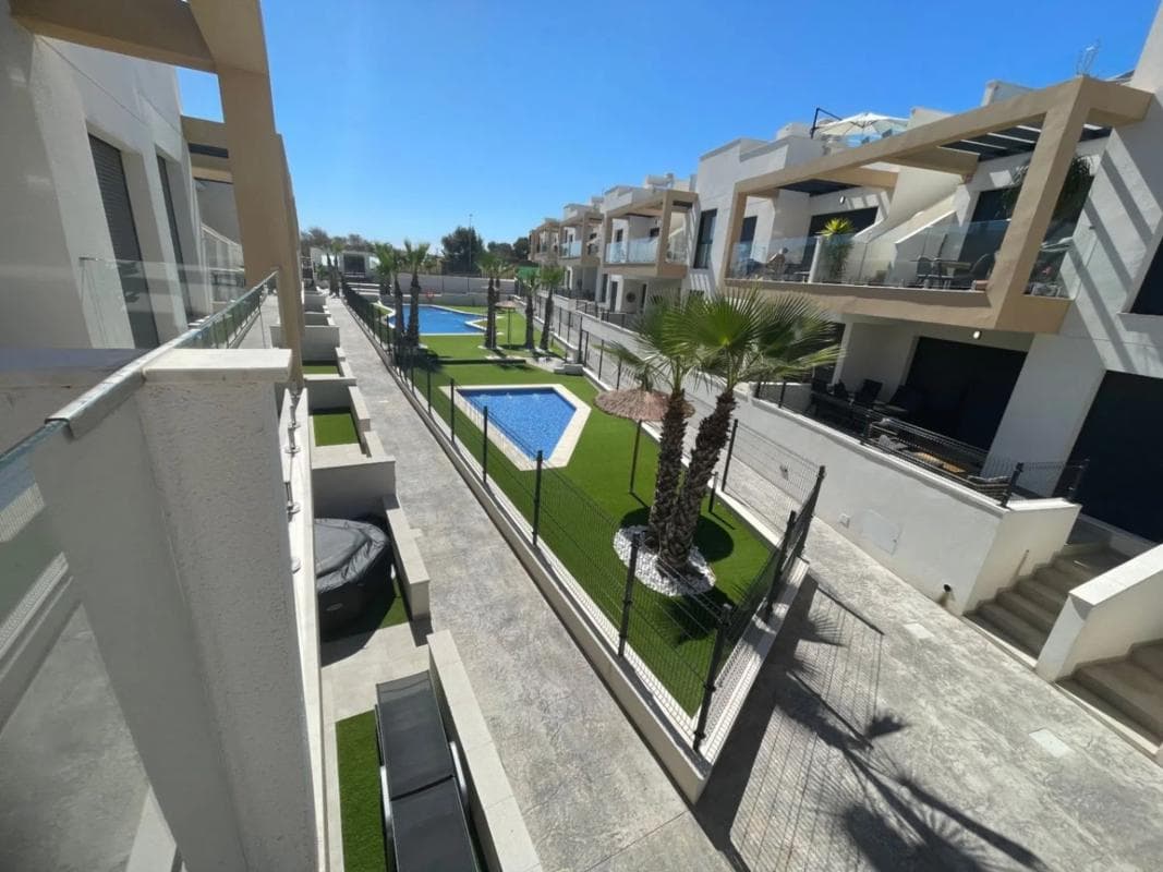 Venta de piso en CV-941, 9, San Miguel de Salinas
photo 5