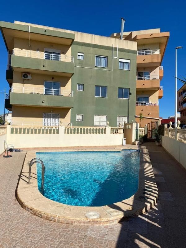 Venta de piso en Avenida Alicante, 17, San Miguel de Salinas
photo 2