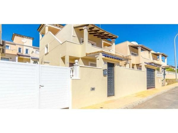 Chalet independiente en venta en Calle Málaga, San Miguel de Salinas
thumbnail 2