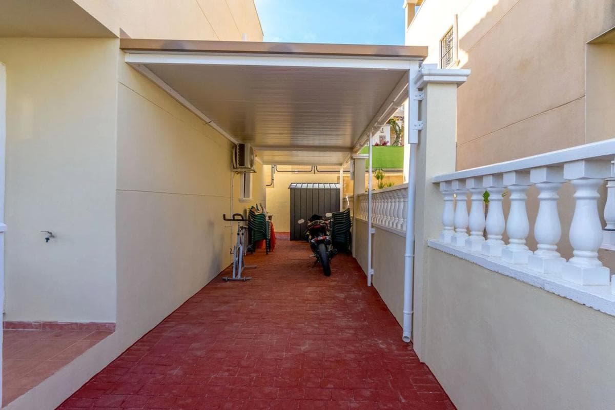 Venta de chalet independiente en CL PEDRERO EL-FILIPINAS, San Miguel de Salinas
photo 5