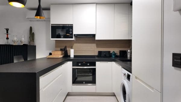Piso en venta en Calle Mar Cantábrico, Torrevieja
thumbnail 1