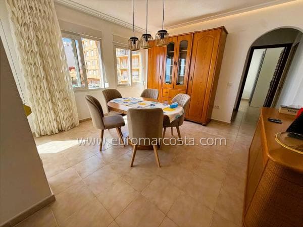 Piso en venta en Calle Nuestra Señora del Rosario, Torrevieja
photo 1