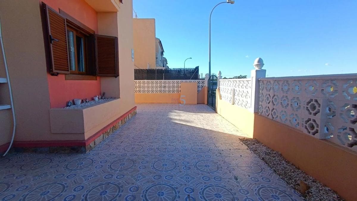 Venta de piso en Barrio La Siesta - El Salado - Torreta, Torrevieja
photo 4