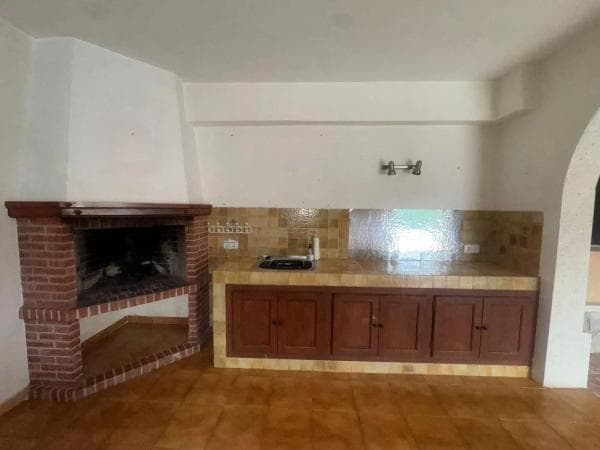 Chalet independiente en venta en Barrio La Siesta - El Salado - Torreta, Torrevieja
photo 1