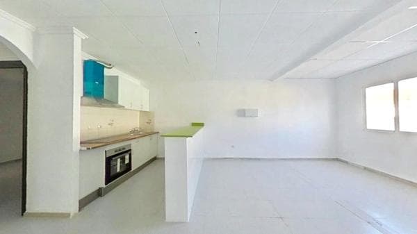Piso en venta en Barrio La Siesta - El Salado - Torreta, Torrevieja
photo 1