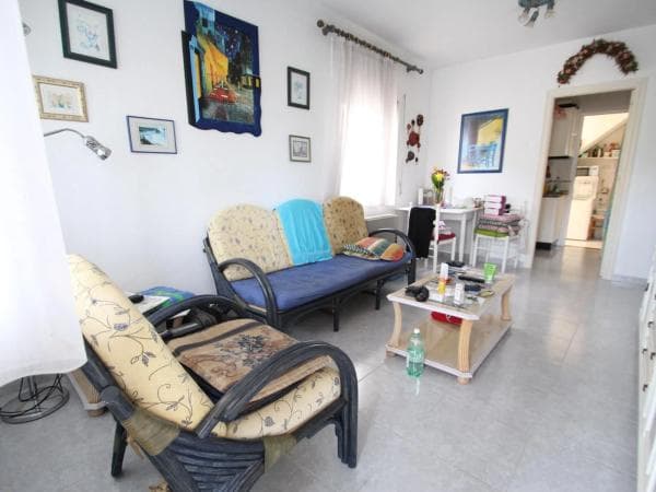 Chalet independiente en venta en Barrio La Siesta - El Salado - Torreta, Torrevieja
photo 1