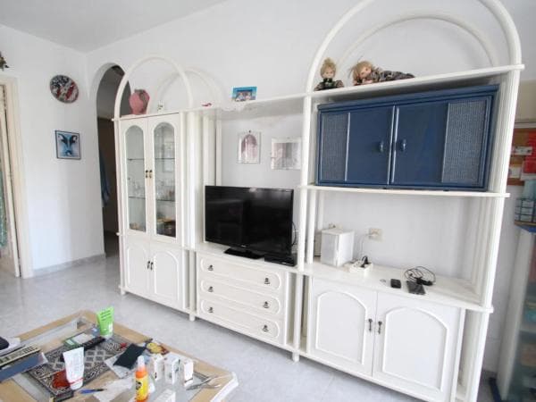 Chalet independiente en venta en Barrio La Siesta - El Salado - Torreta, Torrevieja
thumbnail 1