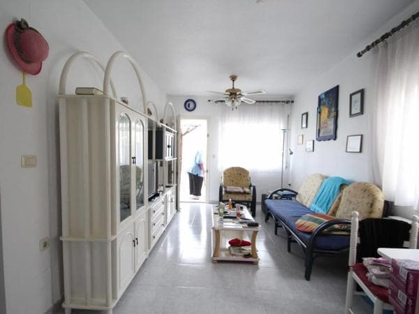 Chalet independiente en venta en Barrio La Siesta - El Salado - Torreta, Torrevieja
thumbnail 2