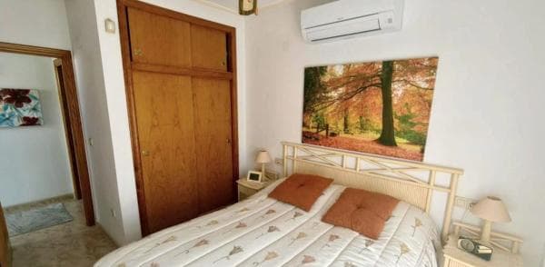 Chalet adosado en venta en Calle Laguna Rosa , Torrevieja photo 1