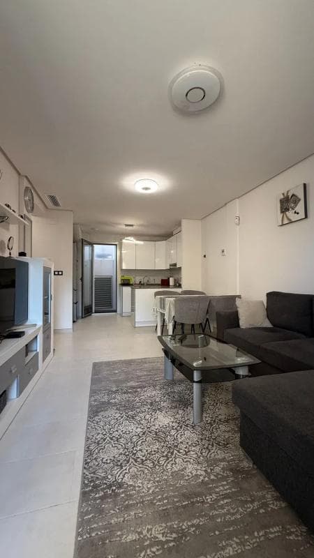Venta de chalet adosado en AV TENERIFE , Torrevieja photo 4
