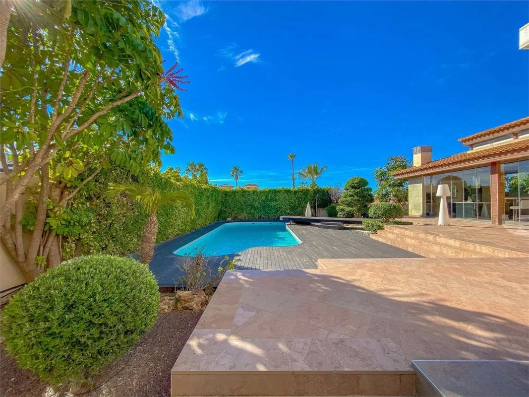 Property photo 4