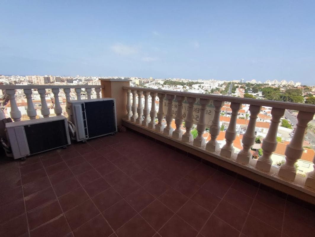 Продажа квартиры на Avenida Roentgen, 8, Торревьеха
photo 2