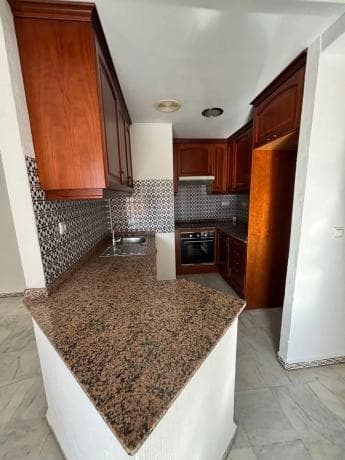 Piso en venta en Avenida roentgen, 7, Torrevieja
photo 1