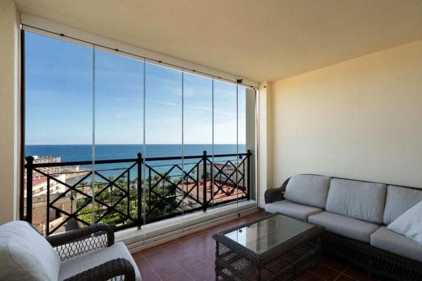 Piso en venta en Avenida Roentgen, Torrevieja
photo 1