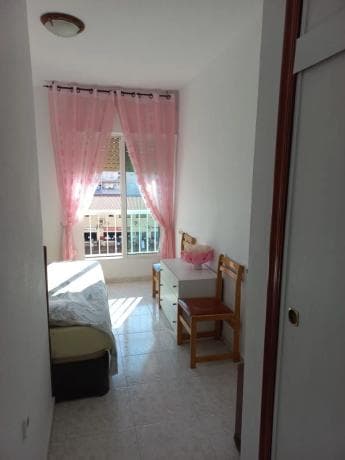 Piso en venta en Calle Patricio Zammit, 46, Torrevieja
thumbnail 2